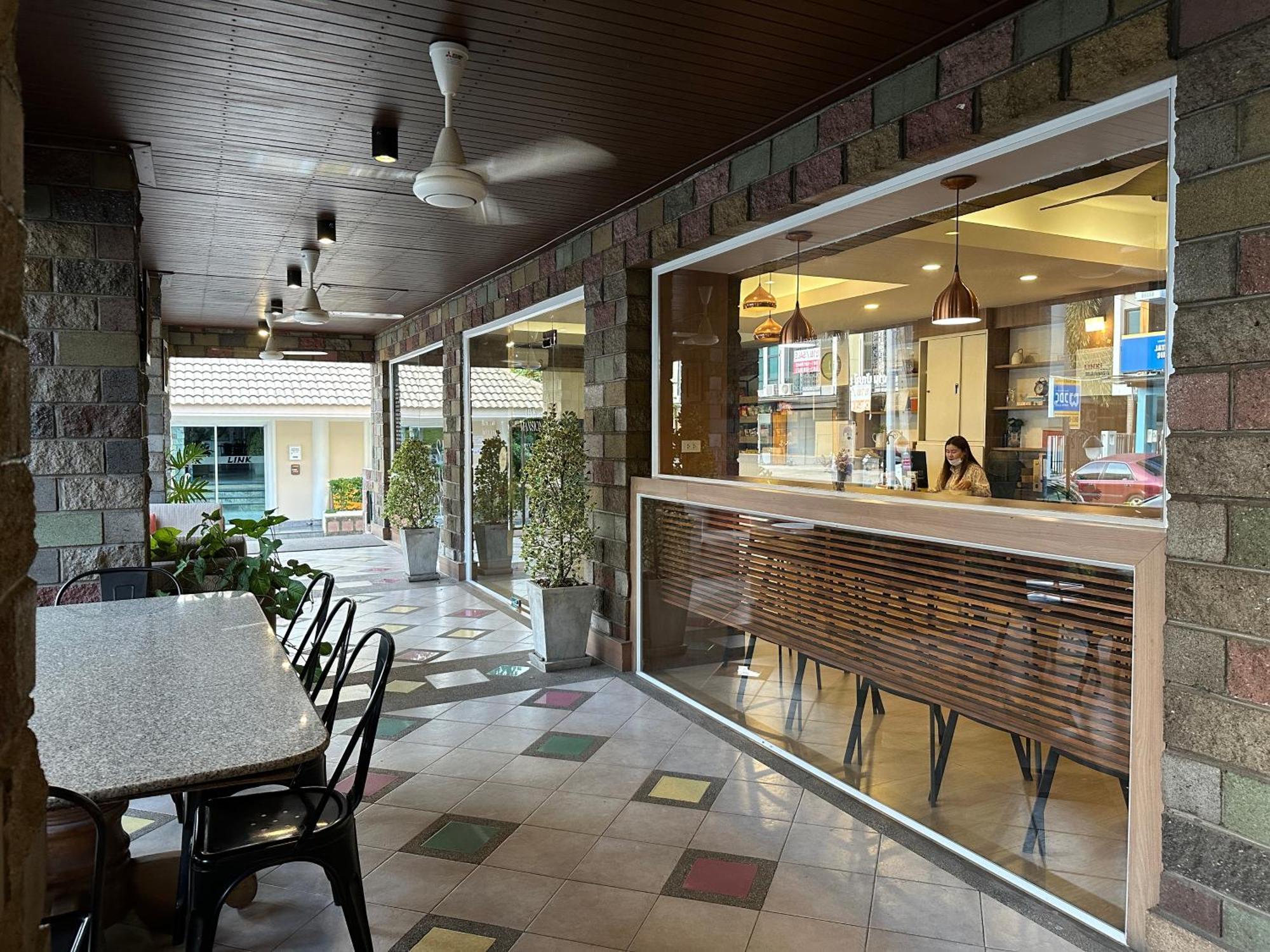 Link Mansion Hotel Chiang Mai Bagian luar foto